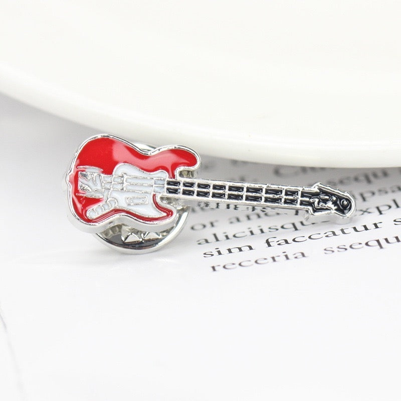 Gitara muzyczna przypinka