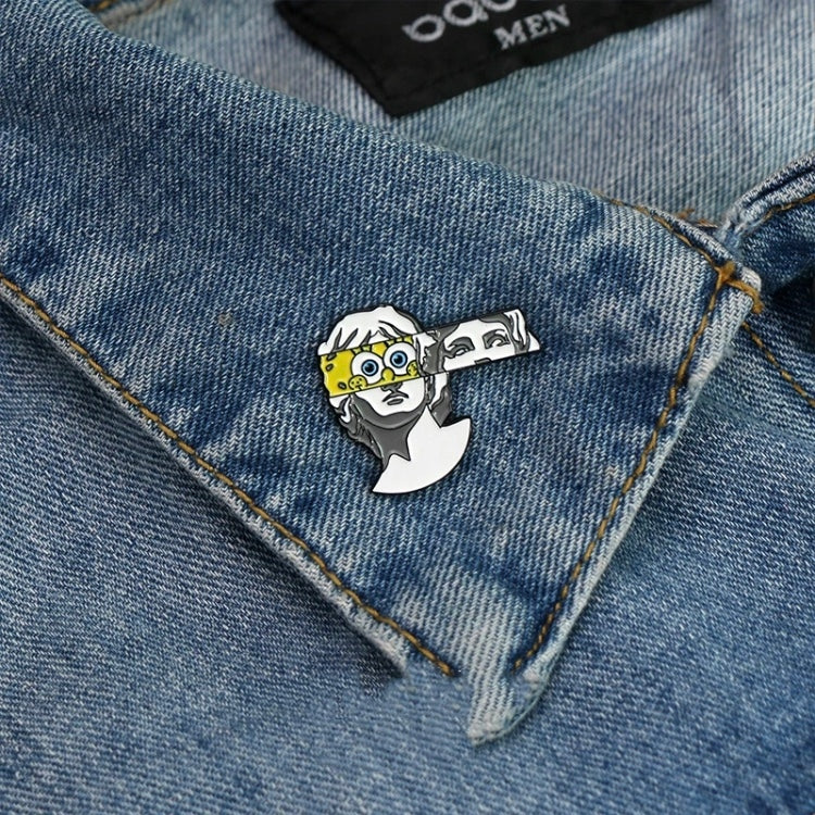 Rzeźba z oczami SpongeBoba przypinka