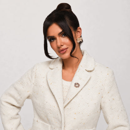 Broszka damska wianek z perłami hodowlanymi i kryształkami do marynarki