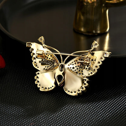 Broszka motyl złota różowa cyrkonie do marynarki elegancka