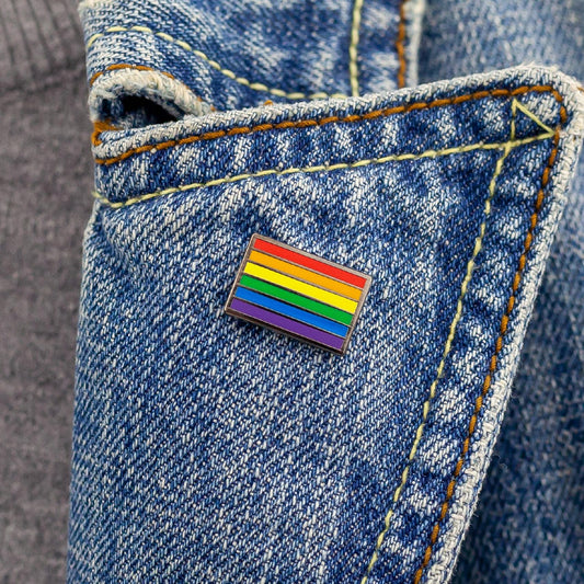 Tęczowa flaga LGBT - przypinka z tęczą