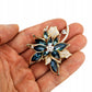 Kwiat niebieski z cyrkoniami - broszka pozłacana 14k