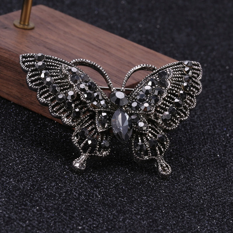 Motyl srebrny broszka z cyrkoniami